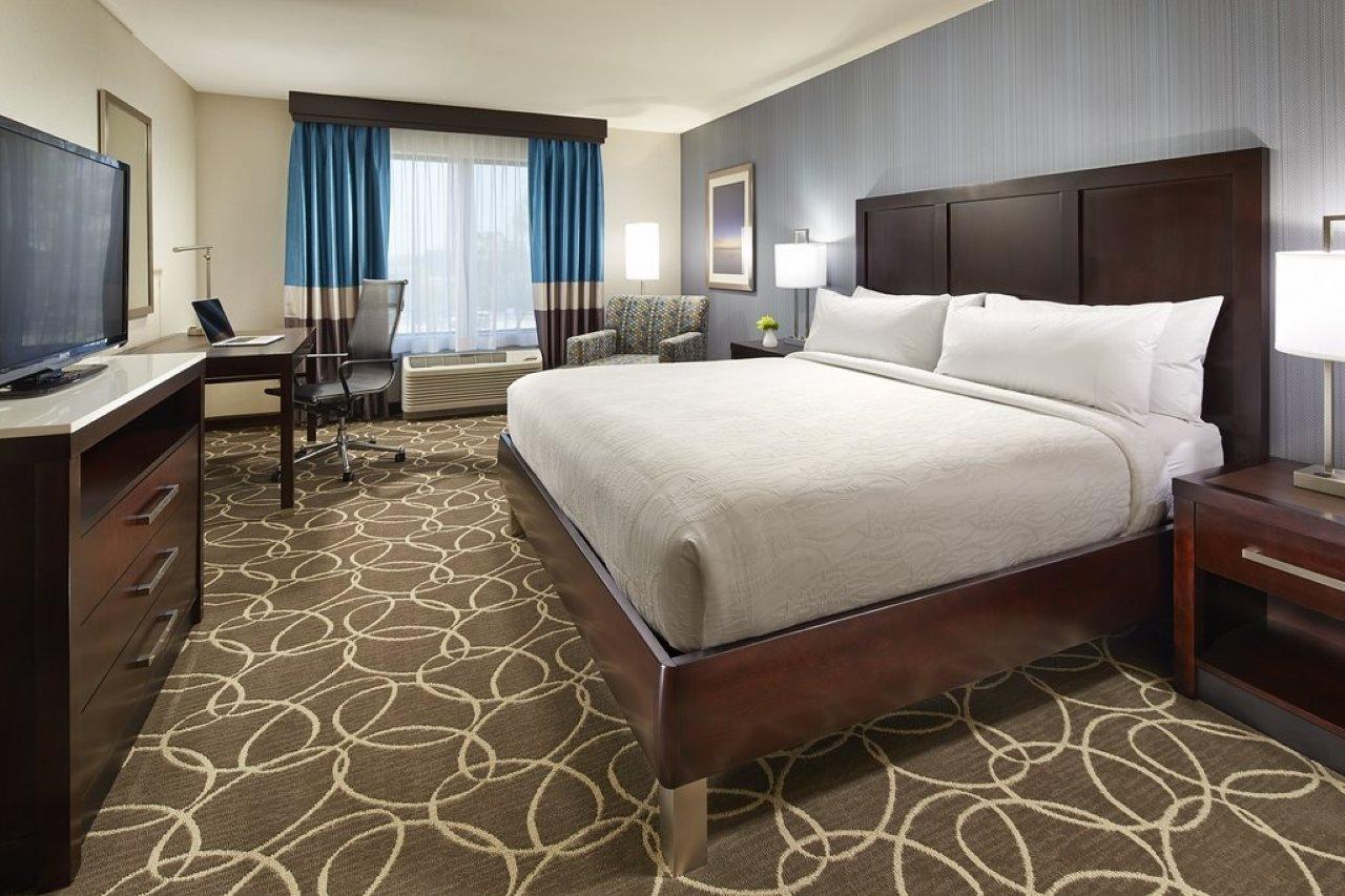 Hilton Garden Inn Monterrey Obispado Екстериор снимка